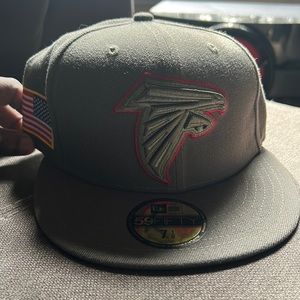 New Never Worn Army Green Edition Atlanta Falcons New Era Fitted.